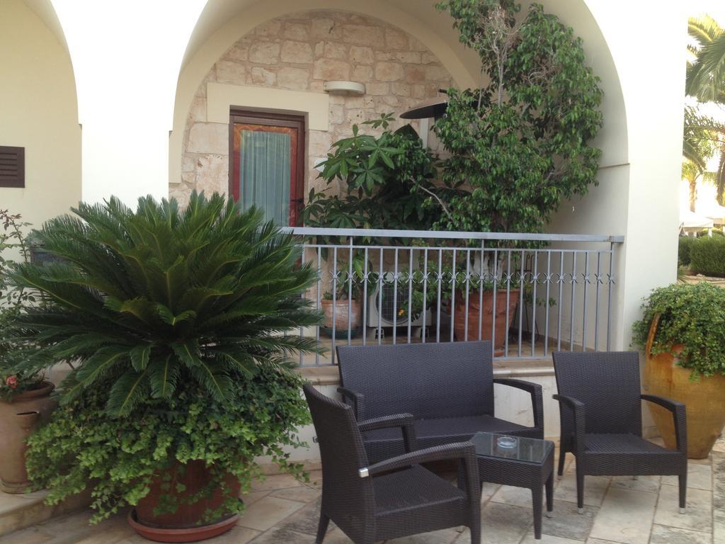 Masseria Casale Dei Fornici Guest House Polignano a Mare Exterior photo